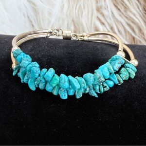 Vintage liquid Silver and blue magnetic closure southwestern Bracelet